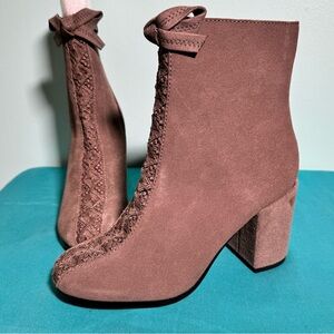 Brand New Bettye by Bettye Muller Sadie Suede Ankle
Boot Booties